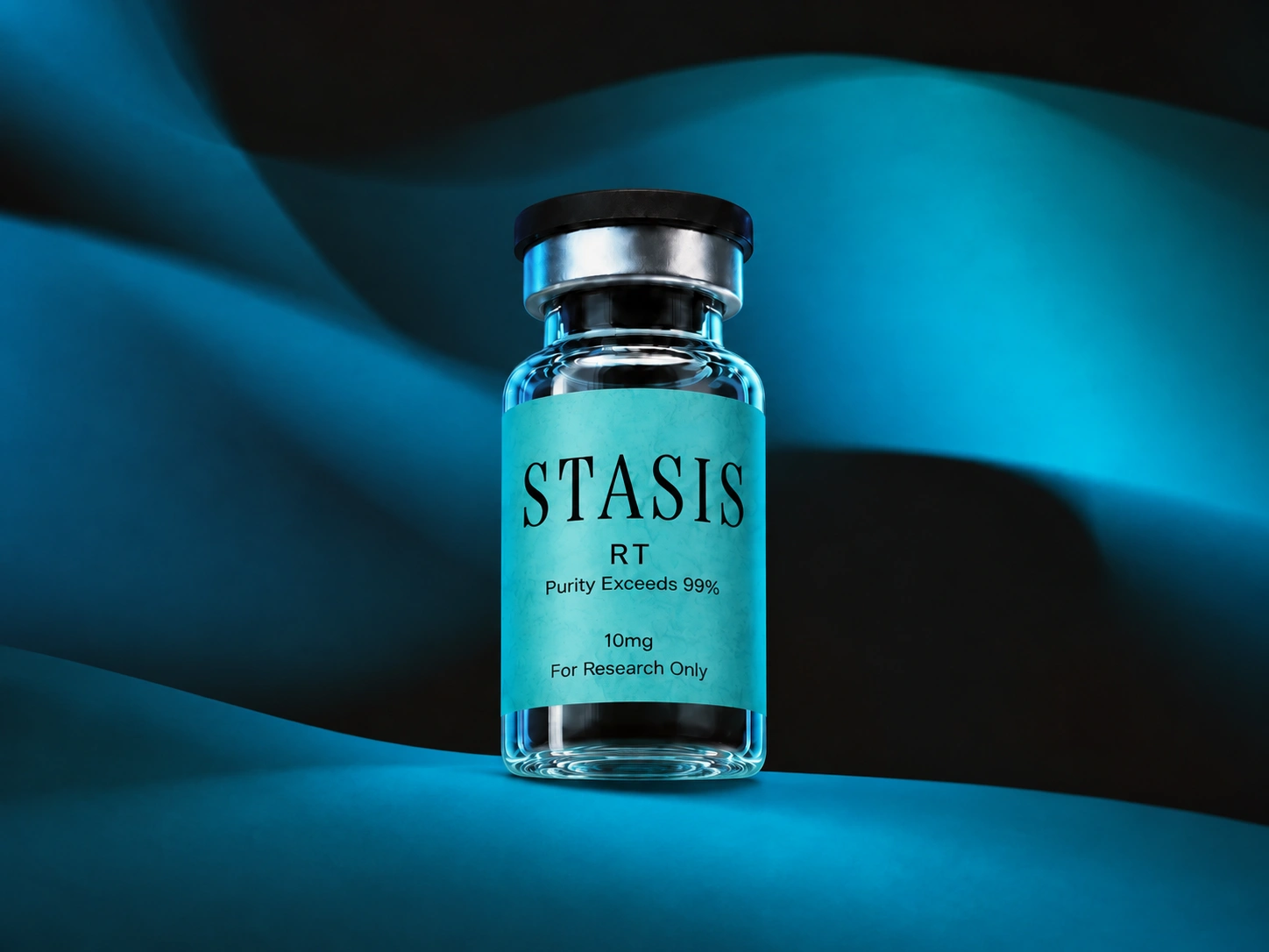 Vial de RT de Stasis en una composición escultórica turquesa